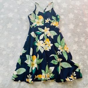 Jersey Cami Fit & Flare Navy Floral Print Dress by Old Navy (size: XL 14Y)